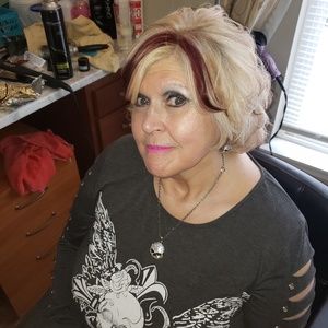 Meet your Posher, Theresa